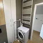 4Chi - Wiktoryn Studio